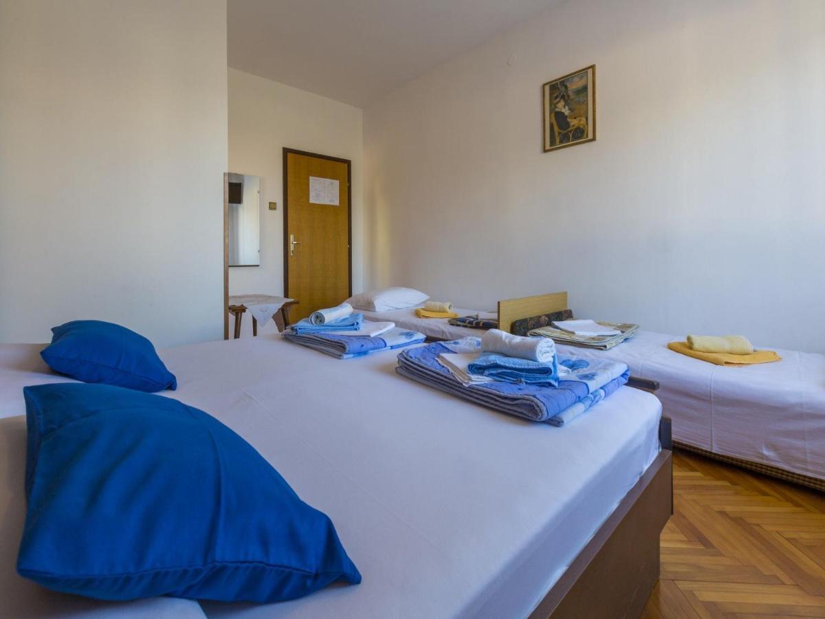 Rooms Zeljka 2 Crikvenica Εξωτερικό φωτογραφία