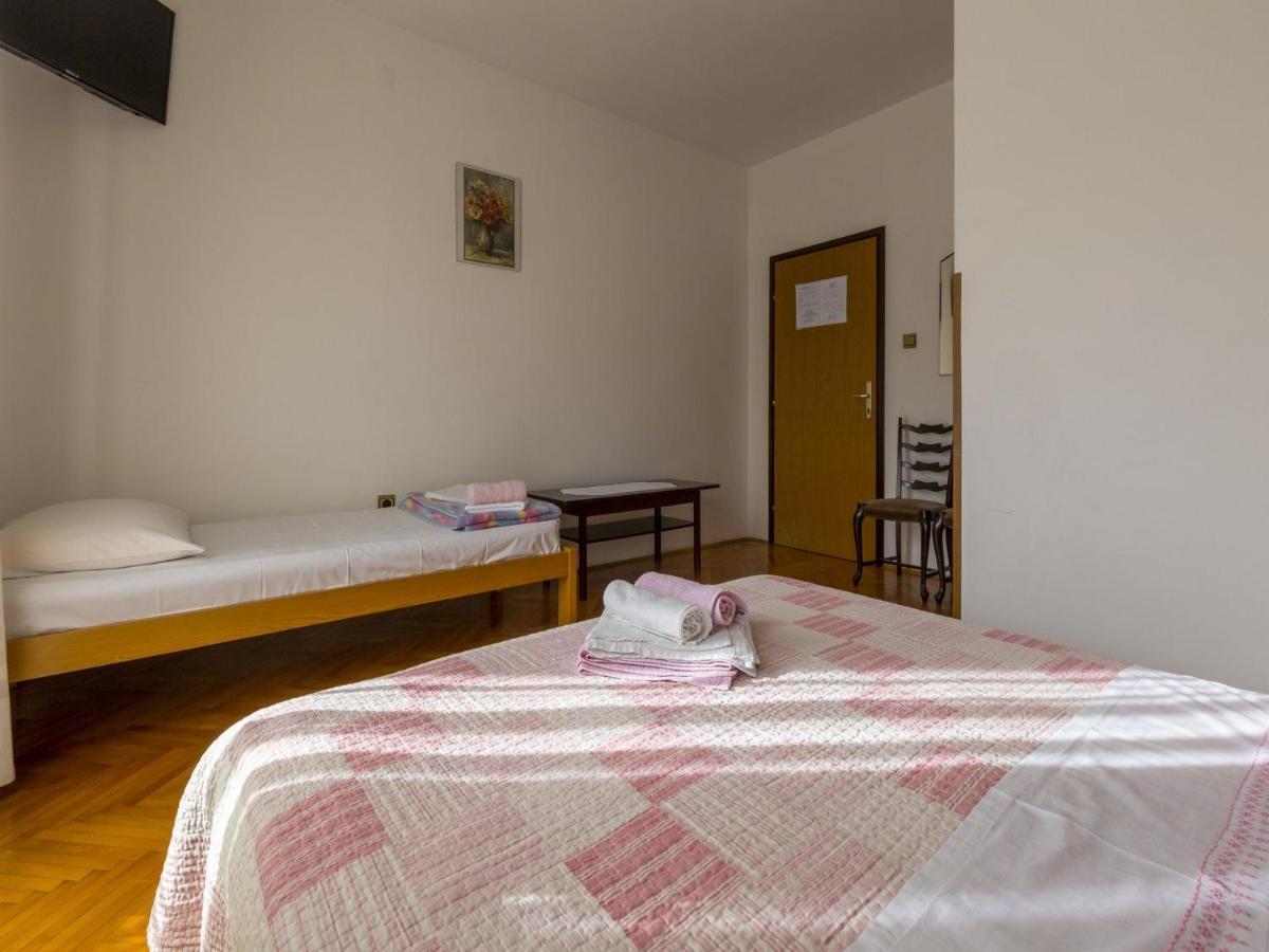 Rooms Zeljka 2 Crikvenica Εξωτερικό φωτογραφία
