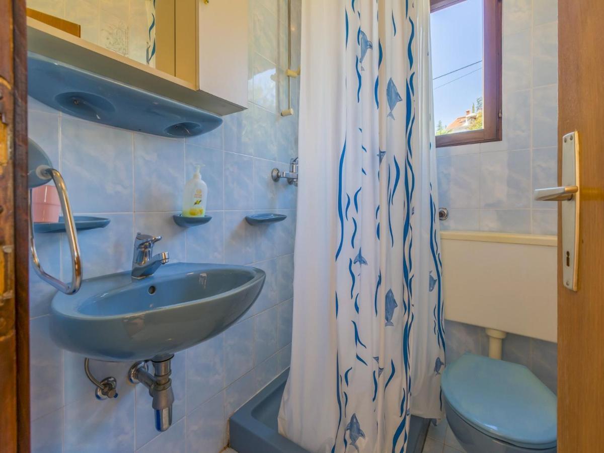 Rooms Zeljka 2 Crikvenica Εξωτερικό φωτογραφία